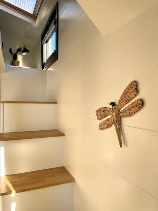 Tiny House With Sauna & Jacuzzi Near Amsterdam Vijfhuizen Экстерьер фото