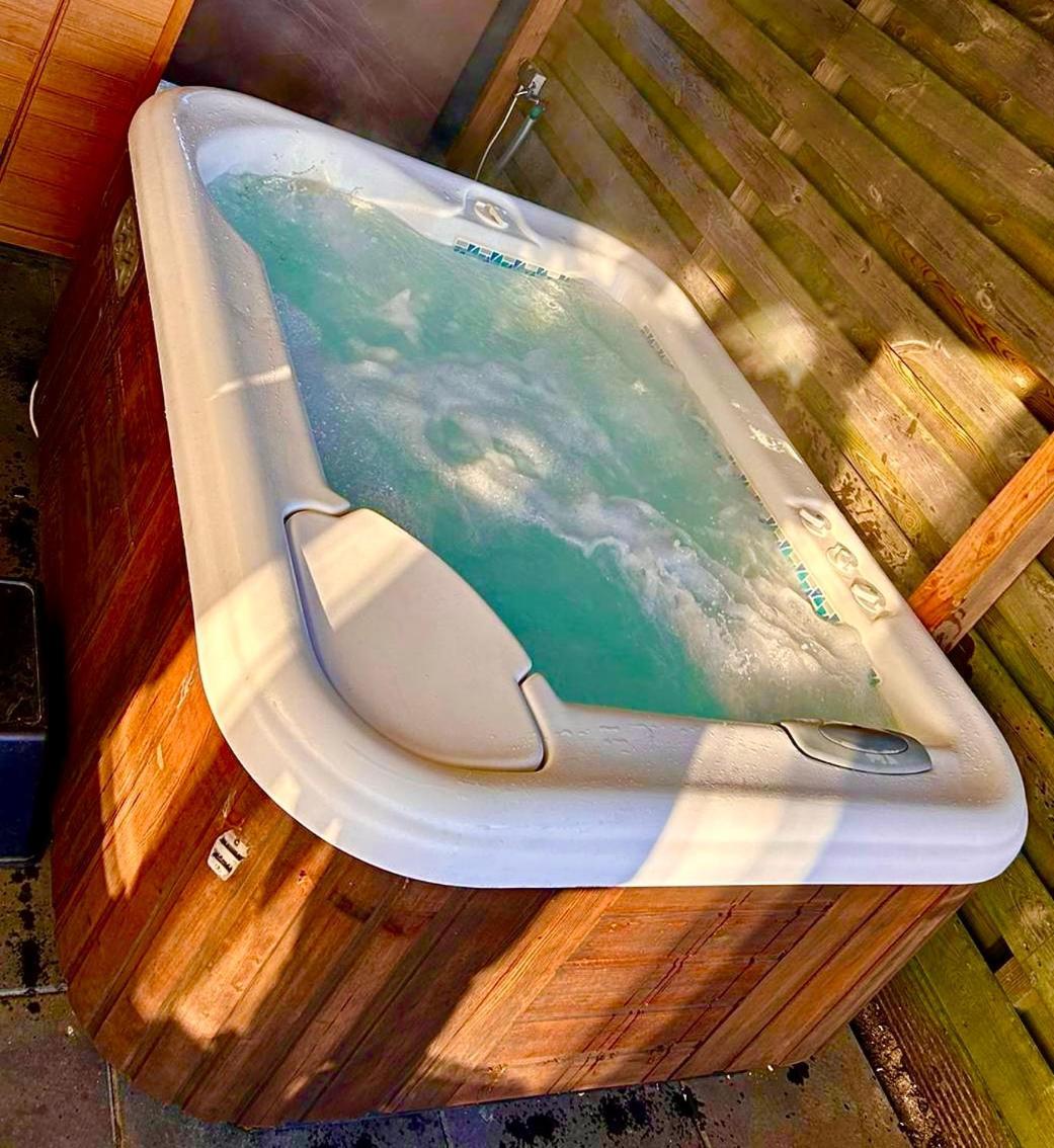 Tiny House With Sauna & Jacuzzi Near Amsterdam Vijfhuizen Экстерьер фото